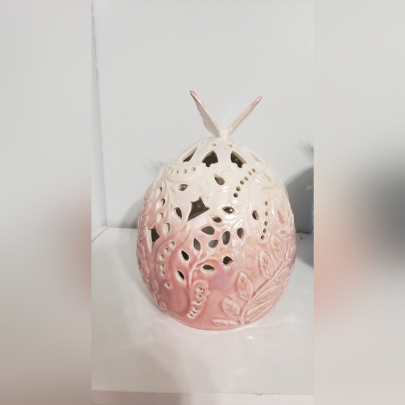 Porcelain egg with butterfly with lights - Picture 3 of 6